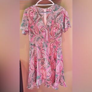 Women’s Davi & Dani midi dress, new w/ tags, size medium, gorgeous paisley print